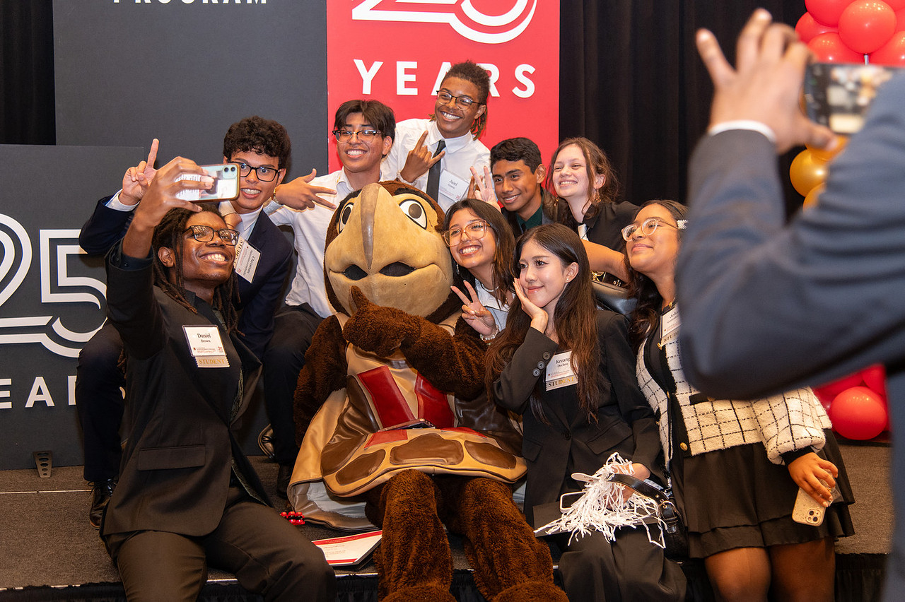 scholars pose with Testudo